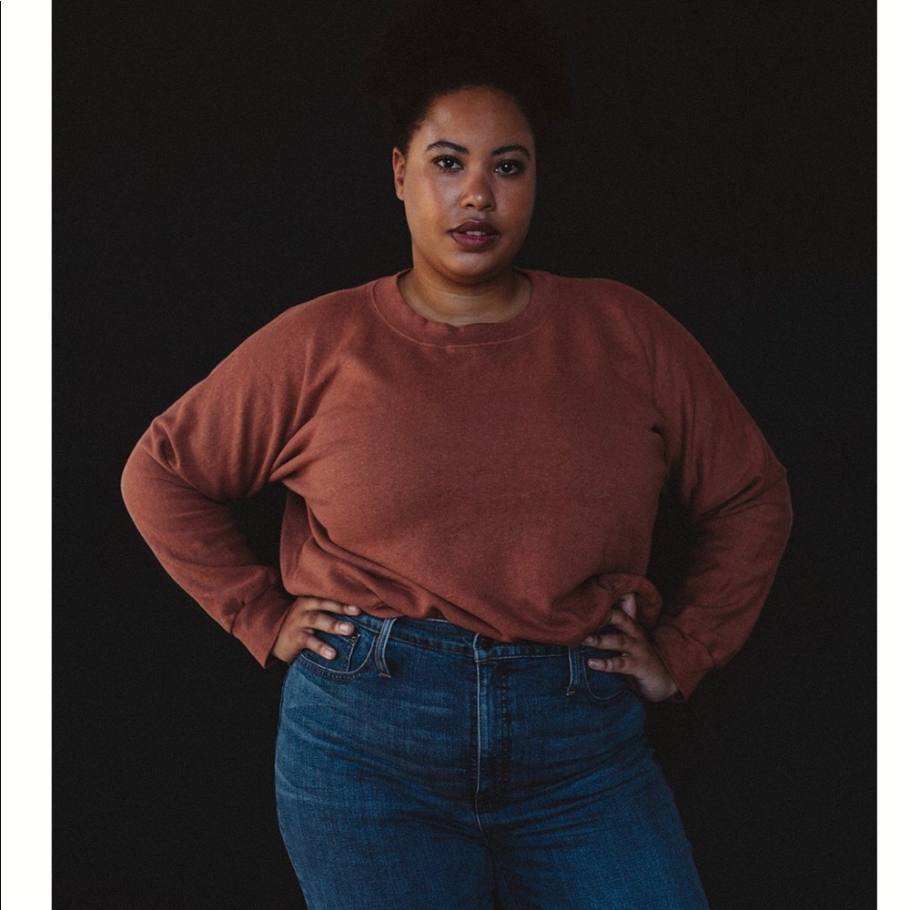 ISO Aliya Wanek sweatshirt